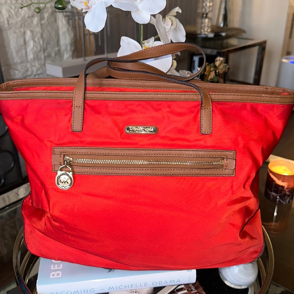 Michael Kors Tote
